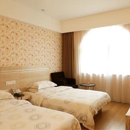 Gude Hotel - Hongdu Avenue Branch Nanchang  Exteriör bild