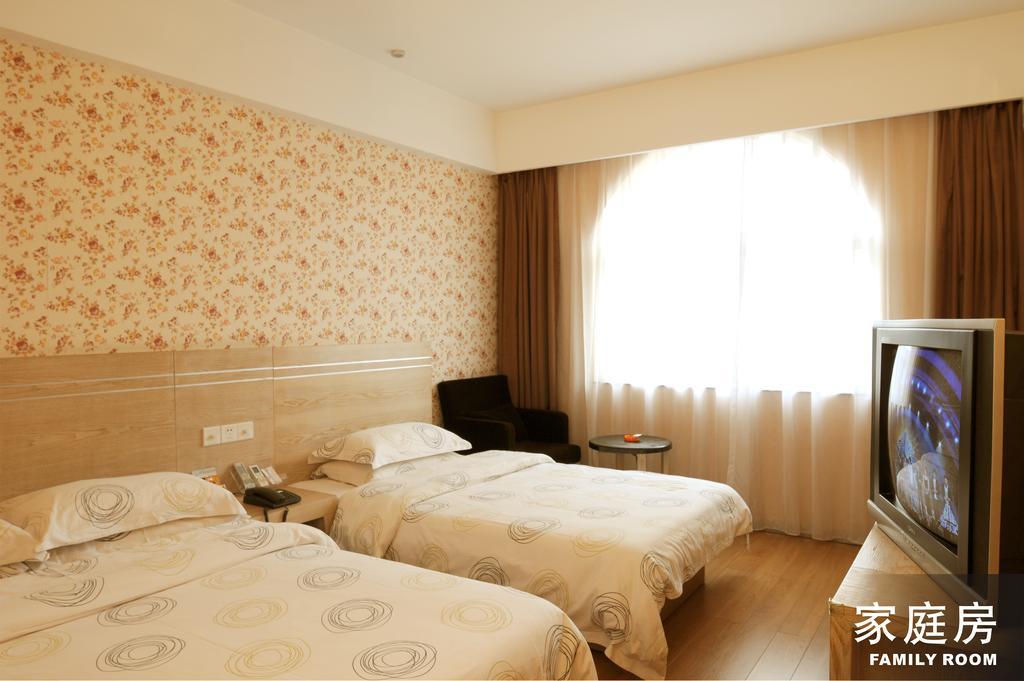 Gude Hotel - Hongdu Avenue Branch Nanchang  Exteriör bild